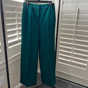 Chelsea 28 Dress Slacks. Size 4.